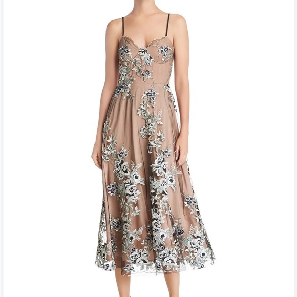 SAU Lee Gabriella Embroidered Dress Black Multi Lace Midi Cocktail Revolve US 2 - Picture 9 of 9